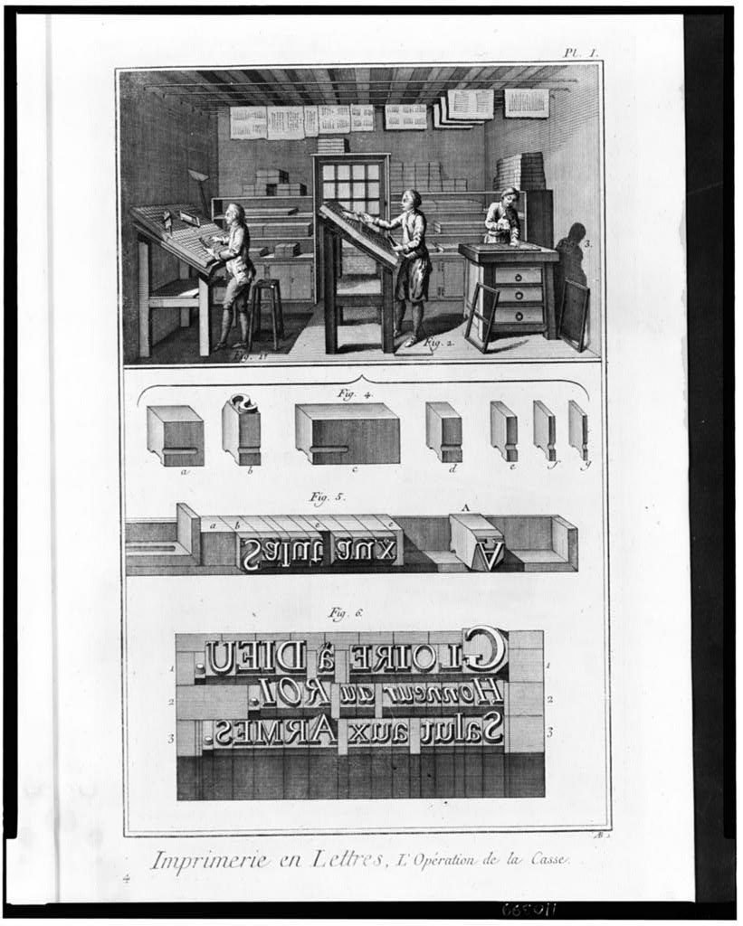 Schwarz-weißer Stich eines Mannes, der in einer Fabrik arbeitet, mit einem Papier in der Vordergrund, das Text und Illustrationen zeigt, beschriftet mit "Imprimerie en lettres, l'operation de la casse".