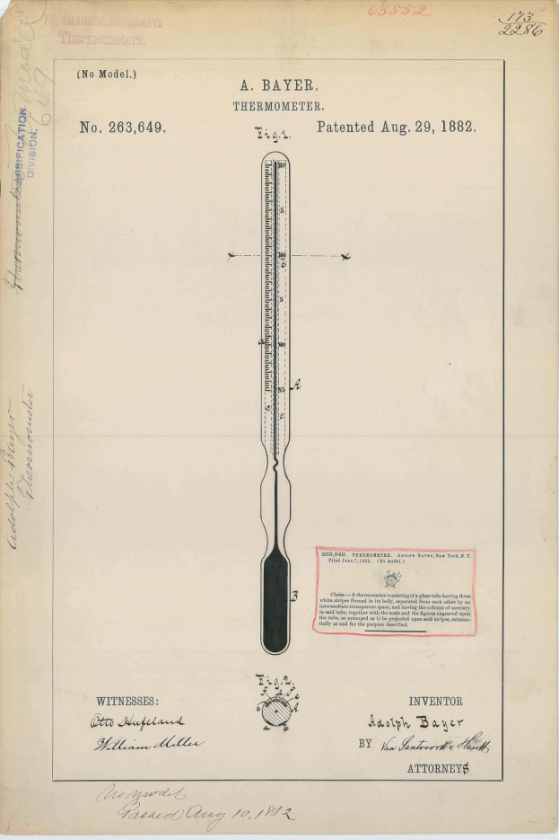 Altes Buch mit einer Zeichnung eines "Bayer Thermometers" auf dem Cover, beschriftet mit "Patent No. 263,649".