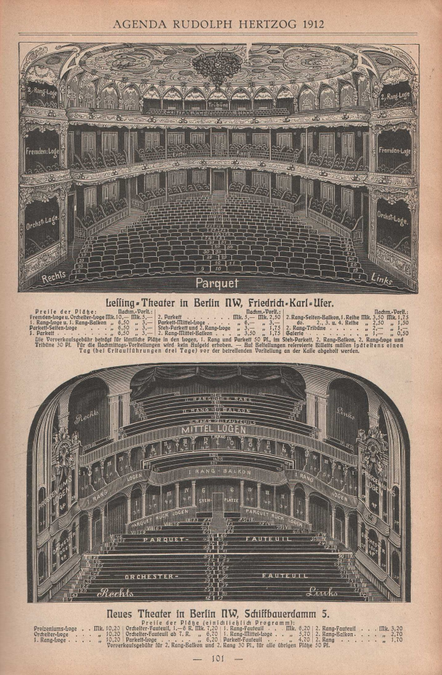 Schwarz-weiß-Illustration eines großen Auditoriumsinnern in Berlin, Deutschland, aus dem Jahr 1912, begleitet von Text, der das Theaterlayout beschreibt.