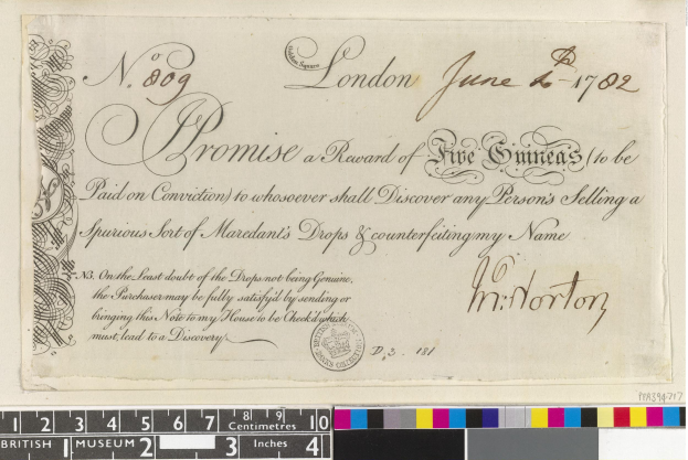 Altes Dokument mit schwarzer und weißer Handschrift, Text und einem Stempel, mit Farbskalen und einer Belohnungsankündigung für die Meldung von Fälschungen.