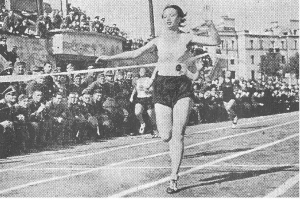 Risiko zahlt sich aus: 100m-Olympiasiegerin Richter wird 75